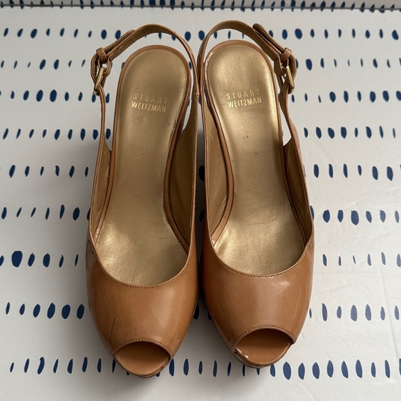 Stuart Weitzman Jean Slingback Wedge Sandals in Nude Patent Leather - Picture 11 of 11